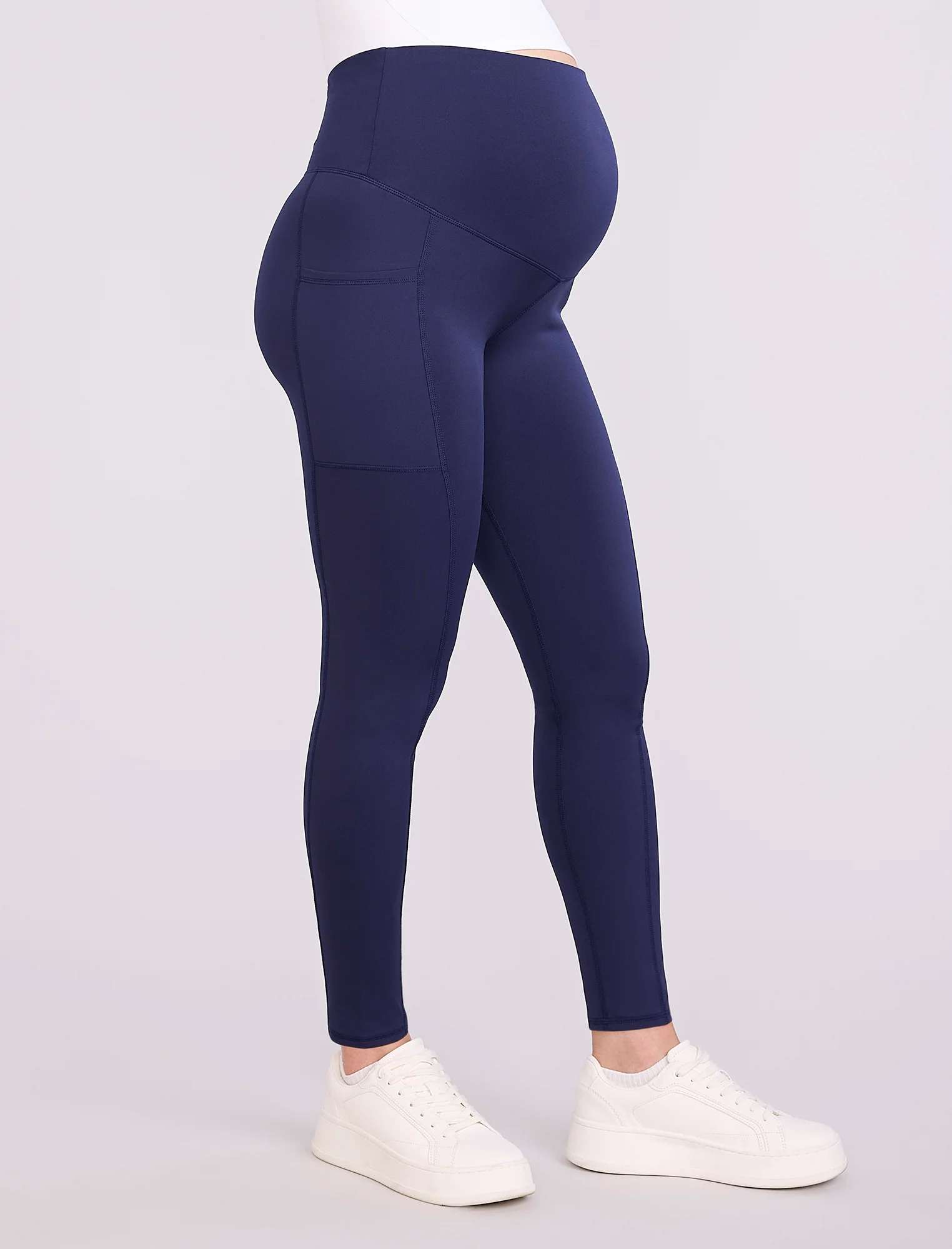 Maternity Seamed Active Pockets Legging - Image 3
