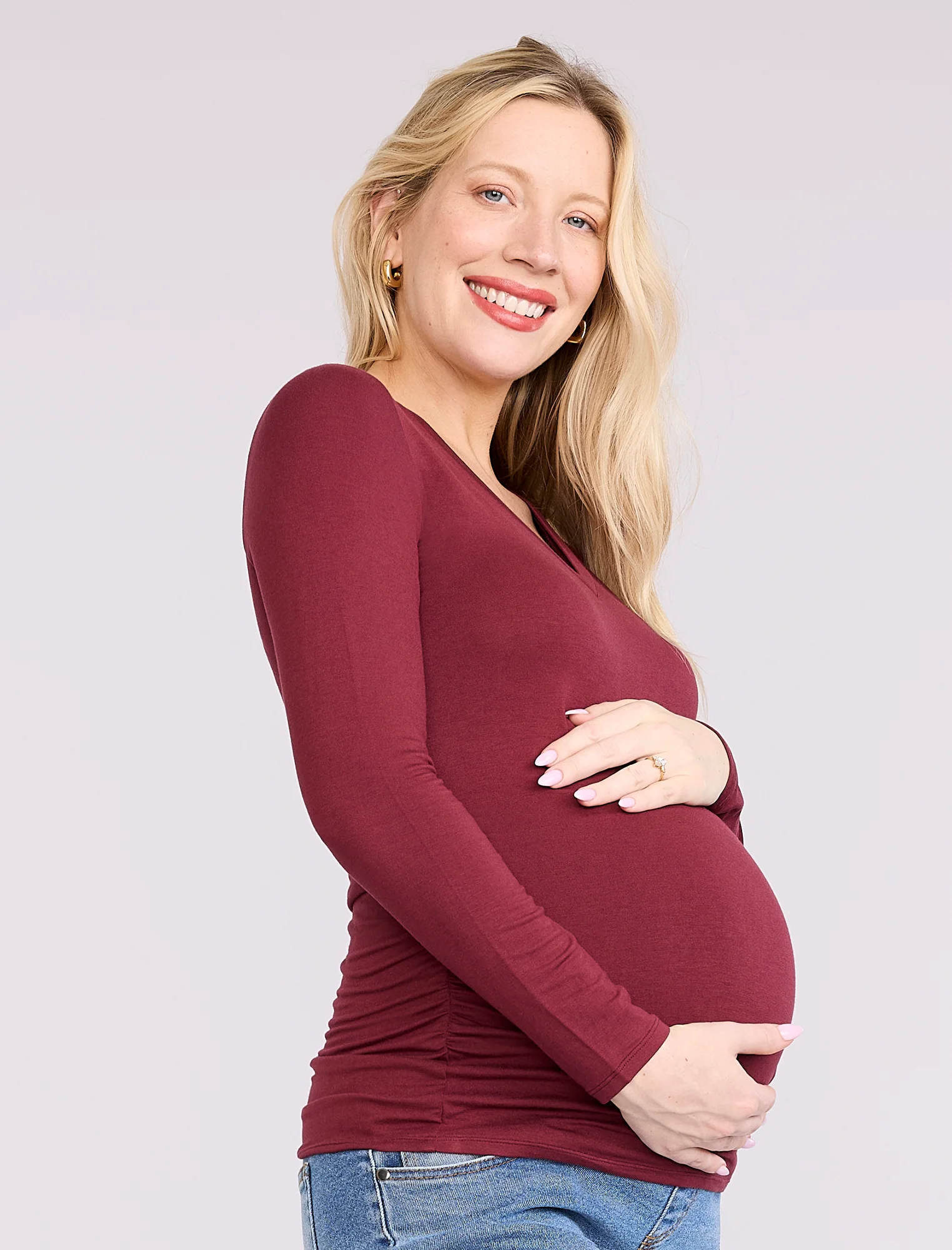 Side Ruched Long Sleeve V-Neck Maternity Tee - Image 3