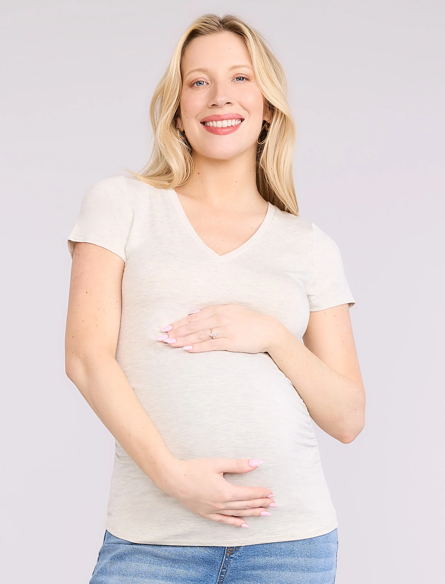 Side Ruched Short Sleeve V-Neck Maternity Tee