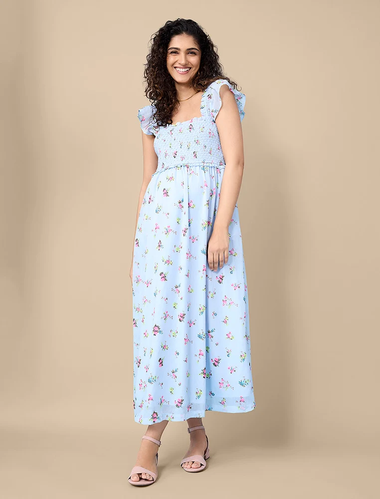 Sleeveless Ruffle Shoulder Smocked Dress - Image 7